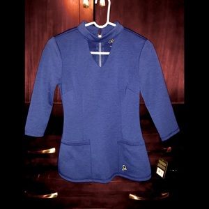 Januu scrub top 💙